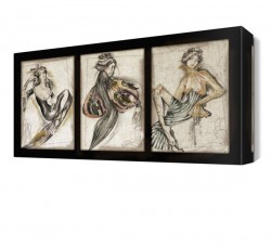 Üç Kadın Figürü
